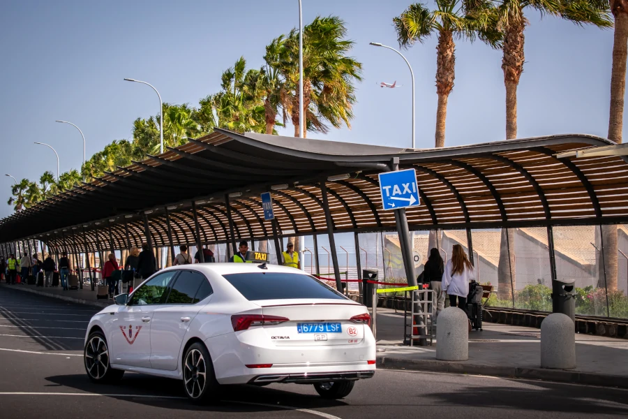 Taxi 2 Aeropuerto de Tenerife Sur